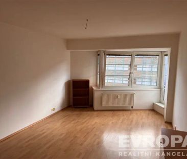 Pronájem bytu 1+kk, ulice Jeronýmova, Liberec - Photo 4