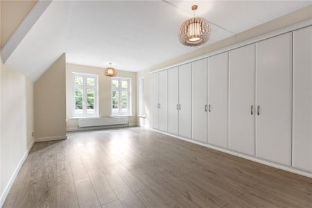 5 bedroom detached house to rent - Photo 5