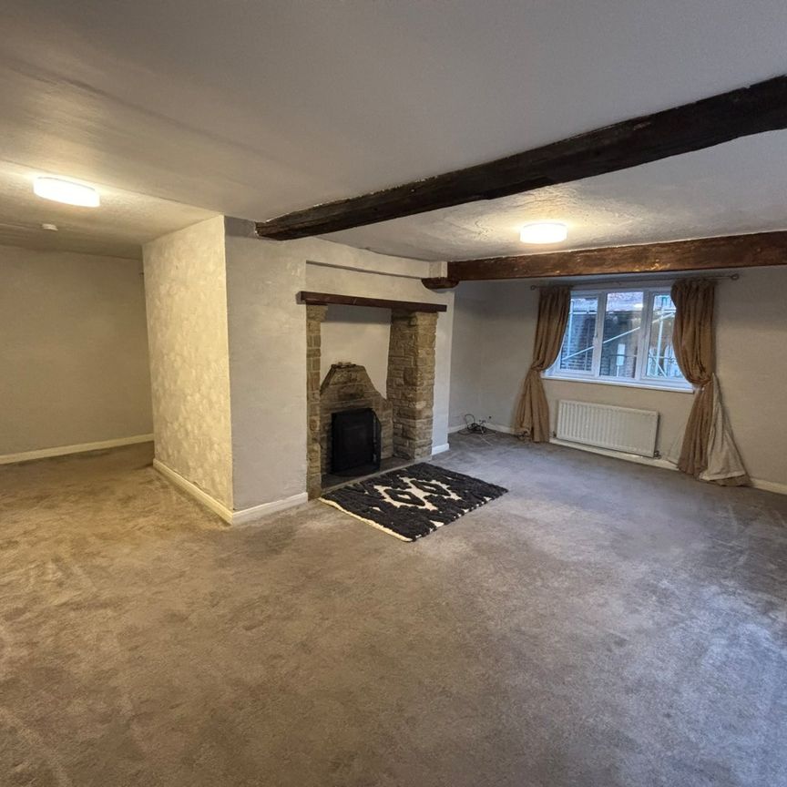 4 bedroom semi-detached house to rent - Photo 1