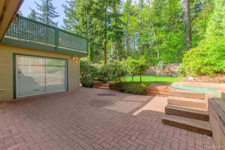 22XX King Albert Avenue, Coquitlam, BC V3J1Z8 - Photo 4