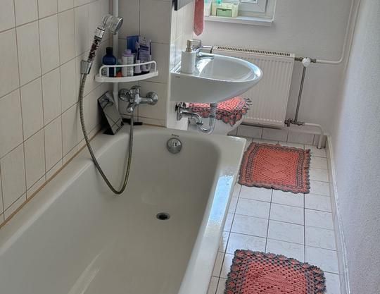 Schöne, frisch renovierte 3-Zimmer-Wohnung in ruhiger Lage - Foto 1