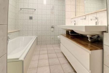 Appartement te huur - Foto 3