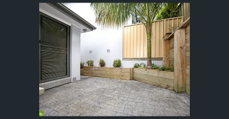 Modern Comfort Meets Everyday Convenience - Photo 5