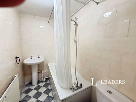 1 bedroom apartment to rent Lower Rock Gardens, Brighton, BN2 - Photo 5