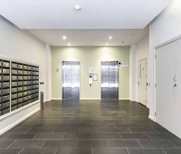 Central Wellington Living - Photo 5