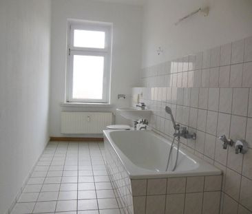 CONNEWITZ! Toll geschnittene 2-Raum Whg. Bad mit Fenster, Dachbox - Photo 3