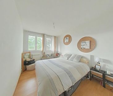 Location Appartement 3 pièces 71m² ROMANS SUR ISERE 26100 - Photo 4