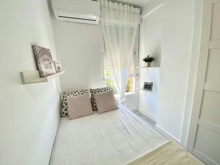 Avenida de los Ángeles, Getafe, Community of Madrid 28903 - Photo 3