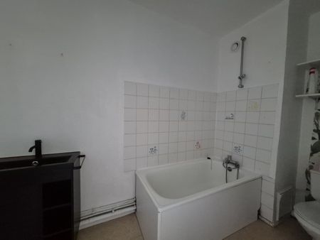 Location Appartement 1 pièce 30m² DUNKERQUE 59240 - Photo 3
