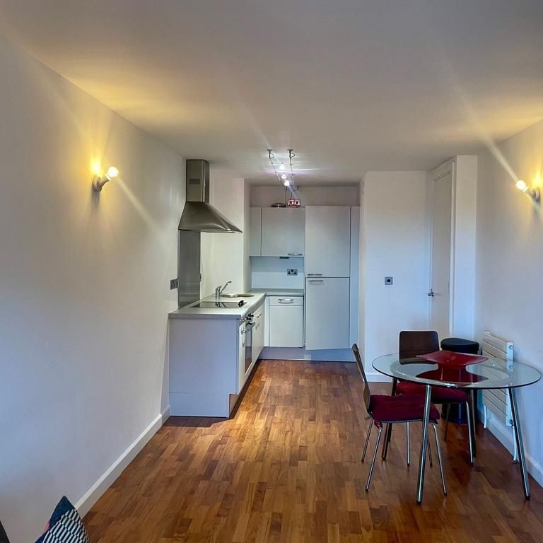 1 bedroom apartment to rent - Photo 1