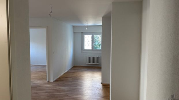 Appartement rénové de 2.5 pièces au 4ème étage - Photo 1