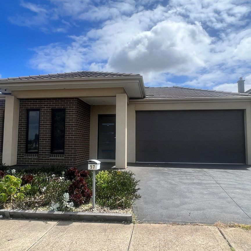 57 City Vista Court, FRASER RISE - Photo 1