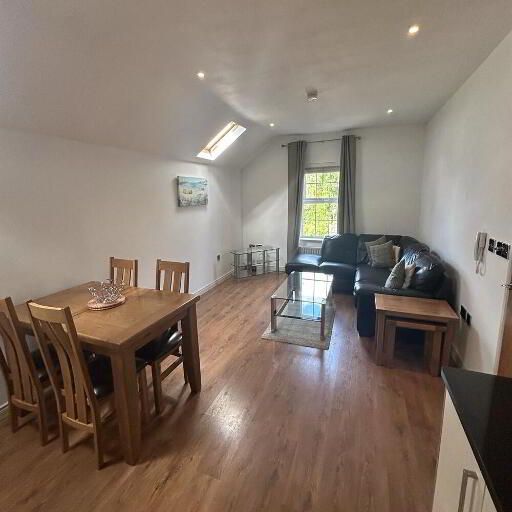 12 Woodberry Lane, Dunmurry, Belfast, BT17 0WZ - Photo 1