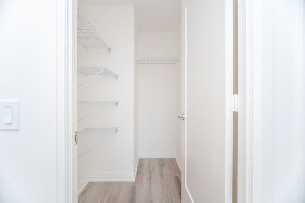 For Lease - 8960 Jane Street Unit# 1022, Vaughan, Ontario - Photo 1