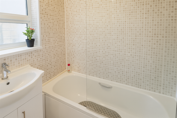 Chadswell House, WC1H, London - Photo 1