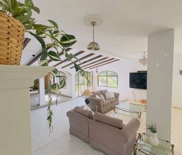 5 room luxury House for rent in Benalmádena, Spain - Photo 2