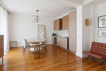Appartement • Saint James-Général Koenig - Photo 3