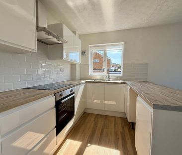 Red Lion Close, Tividale, Oldbury - Photo 2