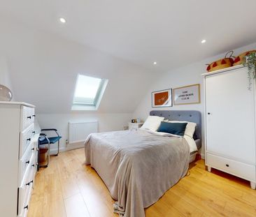 3 bedroom flat to rent - Photo 6