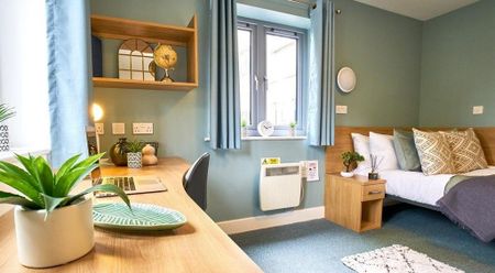 1 bedroom in a flat share to rent - Photo 4