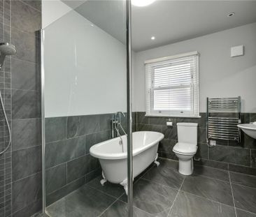 4 bedroom semi-detached house to rent - Photo 1