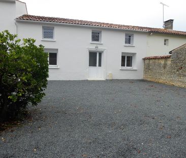 Location Maison 5 pièces 115m² NERCILLAC 16200 - Photo 5