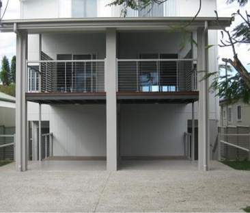 Unit 2, 15 Hardiman Street, Woody Point, QLD - Photo 6