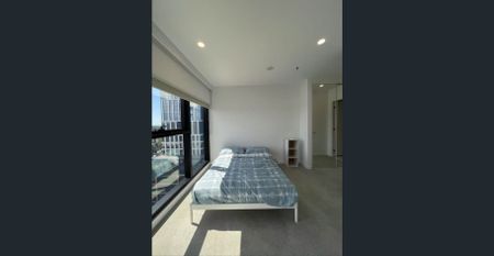 Experience luxurious living at Promenade - Photo 4