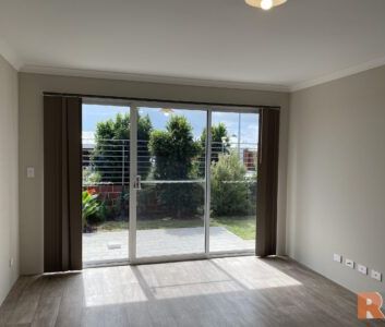 Quiet Location - Dual Key Property - Photo 1