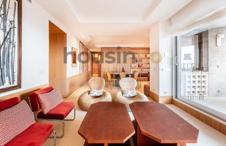 Flat for rent in Madrid (Retiro) - Photo 4