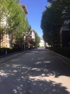 $2,450 / 2br – 891ft2 – The townhouse is located at the heart of Langley (QA20) - Photo 4