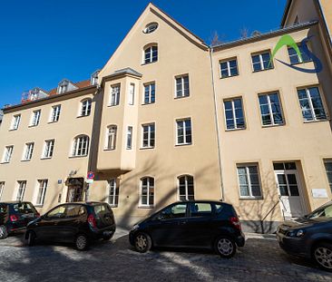 Modernisierte 3-ZKB-Wohnung mit EBK und kleiner Terrasse in der östlichen Altstadt - Foto 4