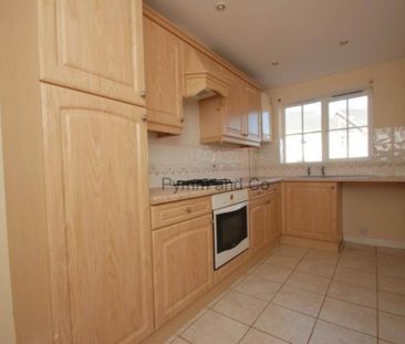 2 bedroom semi-detached house to rent - Photo 5