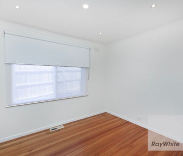 Spacious Family Home! - Photo 5