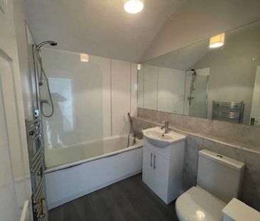 Partly Furnished 2 Bedroom Townhouse - Photo 6