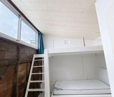 Location Appartement 3 pièces 70m² LA ROCHELLE 17000 - Photo 2