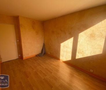 Location Appartement 4 pièces 75m² LE PLESSIS TREVISE 94420 - Photo 4