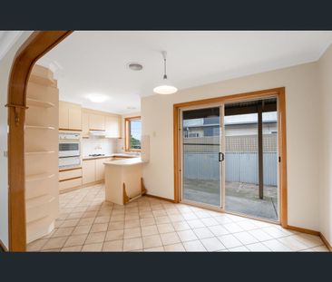 1/14 Synnott St, Hamlyn Heights, Vic 3215 - Photo 4