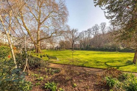 Royal Crescent, Kensington, W11 - Photo 5