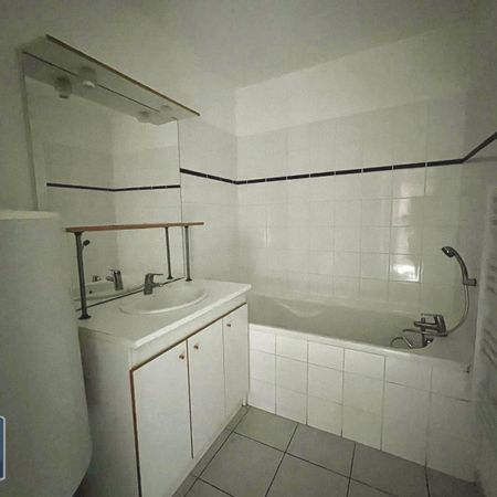 Location Appartement 1 pièce 34m² ROUBAIX 59100 - Photo 4