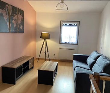 Location Appartement 2 pièces 52m² - Photo 2