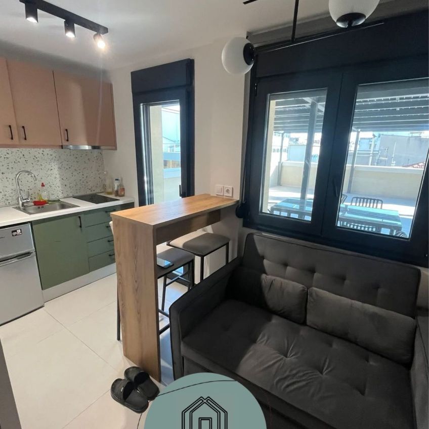 Studio/Γκαρσονιέρα για ενοικίαση Άγιος Νικόλαος (Βόλος) - Photo 1