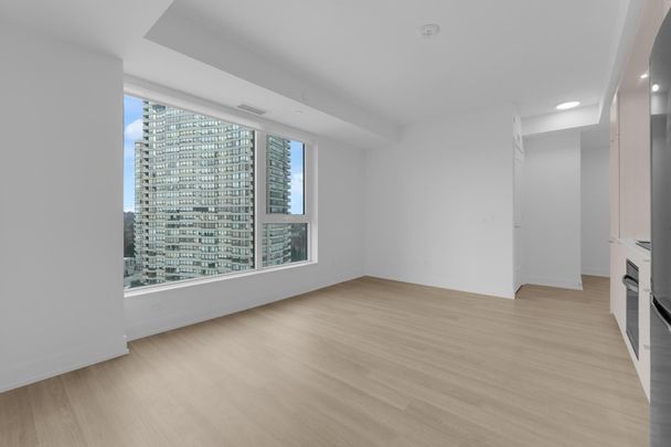 For Lease - 60 Central Park Roadway N/A Unit# 1012, Toronto, Ontario - Photo 1