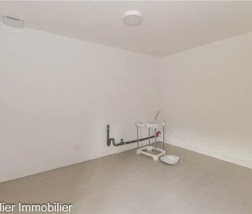 Location Appartement 3 pièces 72m² ST MARCELLIN 38160 - Photo 3