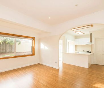 WATER VIEWS | PREMIUM BAYSIDE LOCATION! - Photo 2