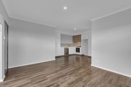 Apartment Living Close to the Beach! - Photo 4