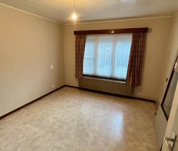 Ruim appartement in het centrum met 2 slaapkamers en lift. - Foto 5