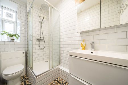 Loughborough Estate, London, SW9, London - Photo 4