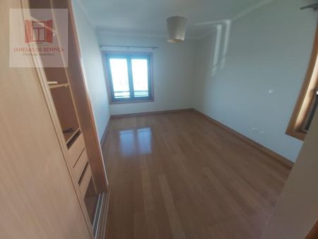 Apartamento T4 em Lisboa - Photo 3