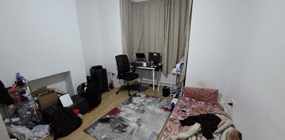 Room in a Shared House, Thorngrove Road, E13 - Photo 2